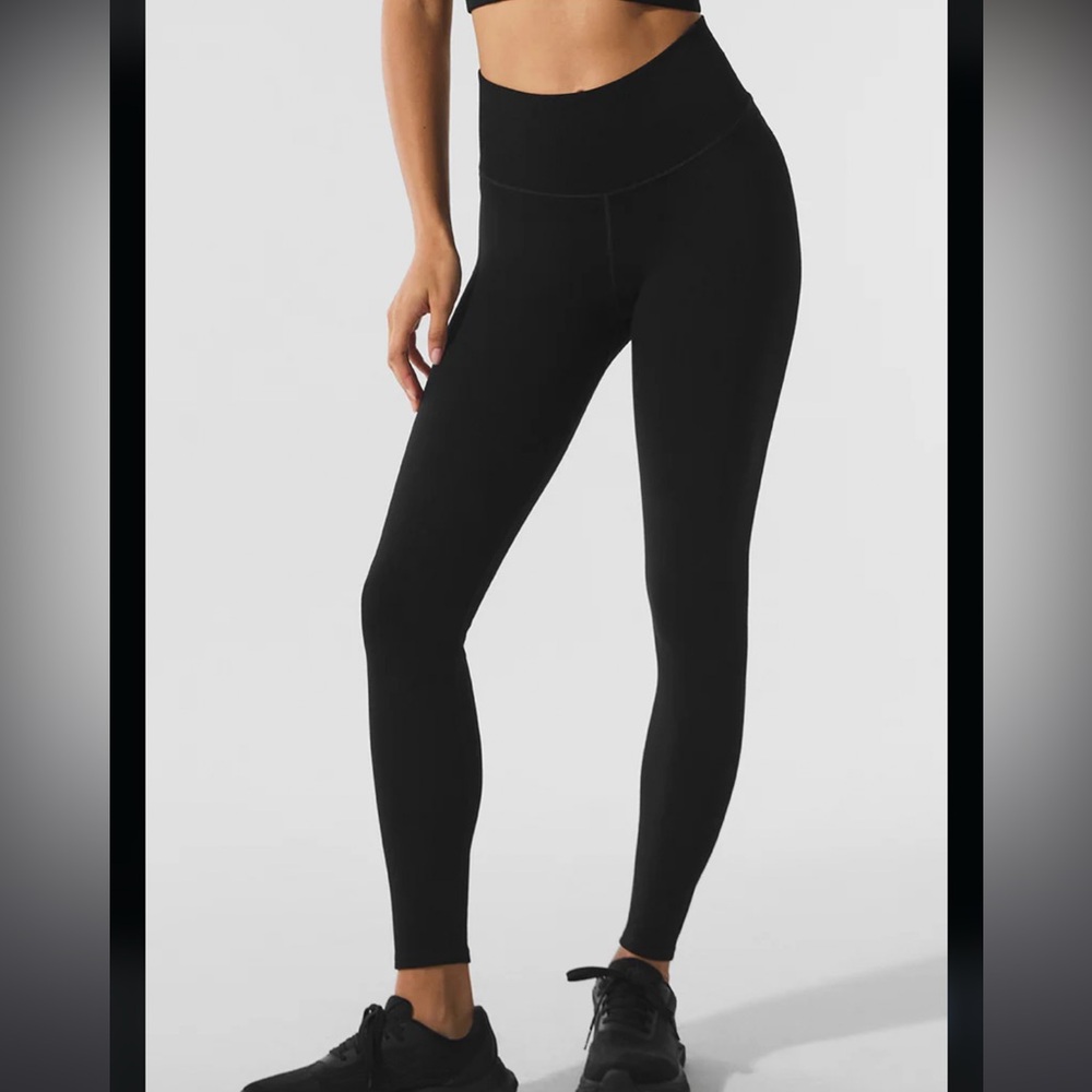 Alo Seamless Winter Plush Leggings 7/8